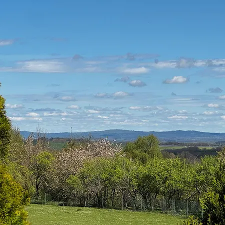 別荘 Dobcicky Dum Dubné